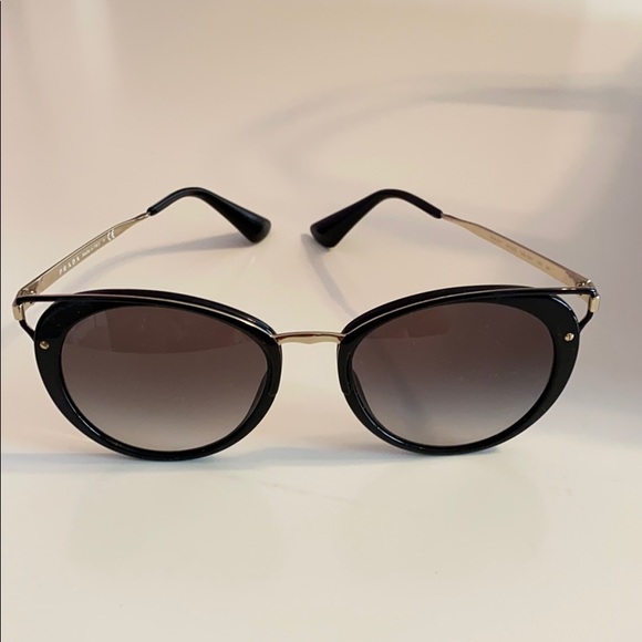 Sunglasses - Picture 1 of 5